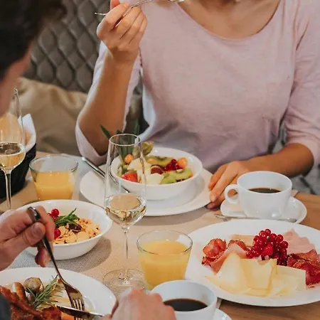 Ortner's فندق 5*