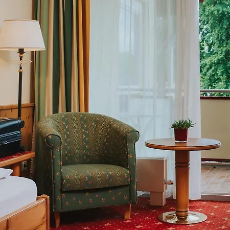 Ortner's Hotell 5*